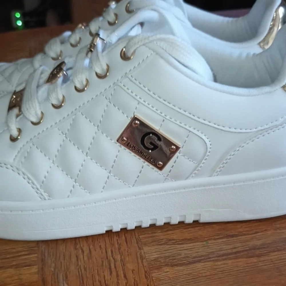 GBG Los Angeles Quilted White Sneakers with Gold Accents - Picture 3 of 6